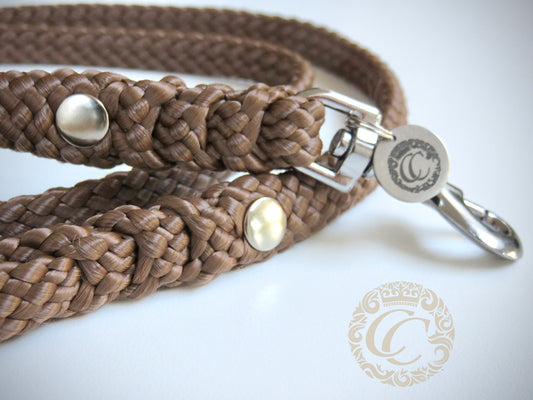 Handmade dog leash CollarCrafts / paracord dog leash | dogcollar | collar | hondenhalsband | hondenband | Kattenhalsband | bead dog collars | cat mood collar | beaded dog collar | beaded dog collars | wooden bead dog collars | alu max com dog collars | beaded collars for dogs | rainbow dog collars | collarcrafts