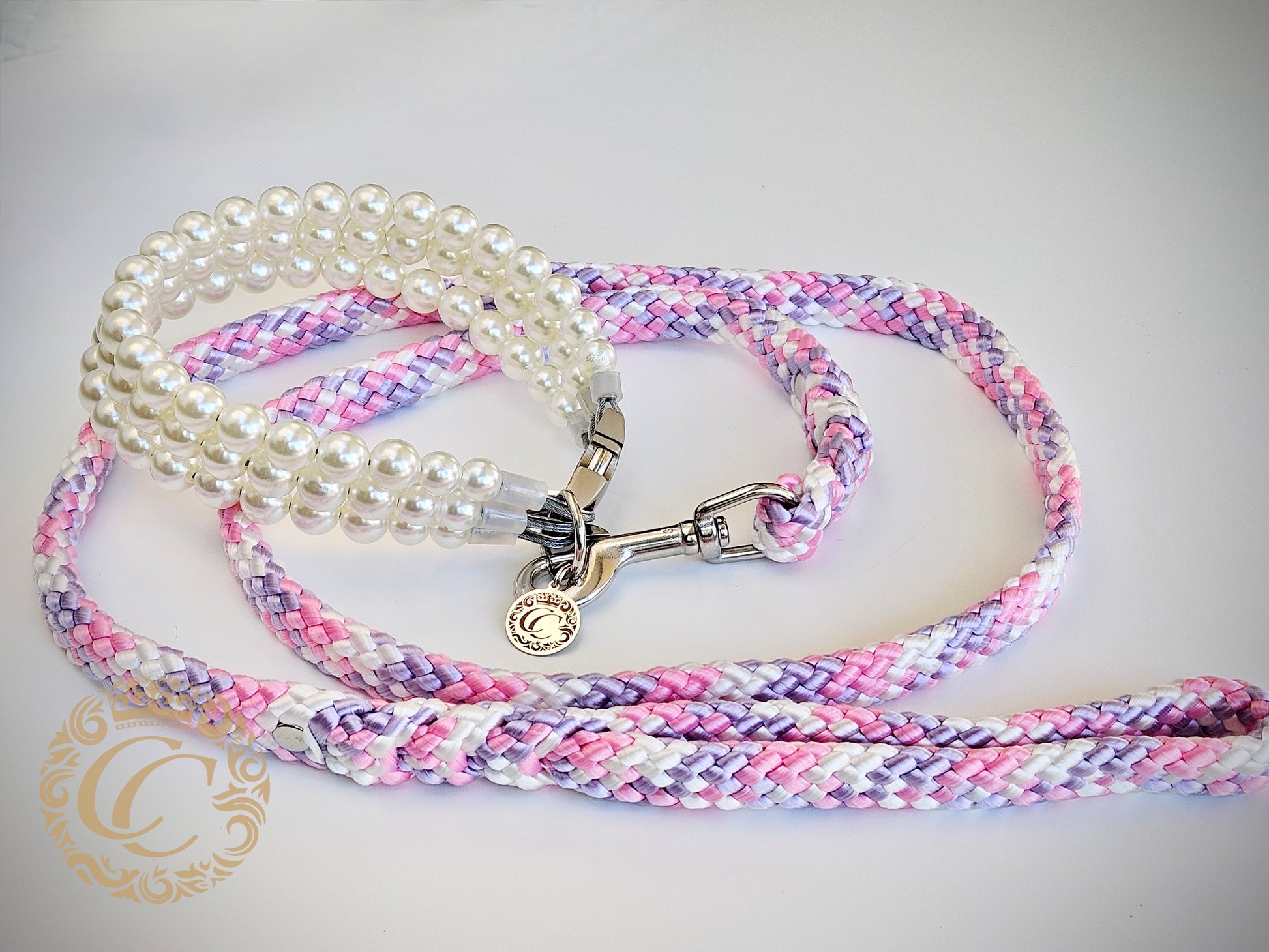 Handmade dog leash Pinky Pie Maxi | Paracord Dog Leashes | Dog Collars | CollarCrafts | dogleash | custom made leash | Large dog leash | honden leiband | paracord dog lead | washable dog leash | paracord leash | fancy dog leashes | Pink dog leash | dog leash Pink Purple White | collarcrafts