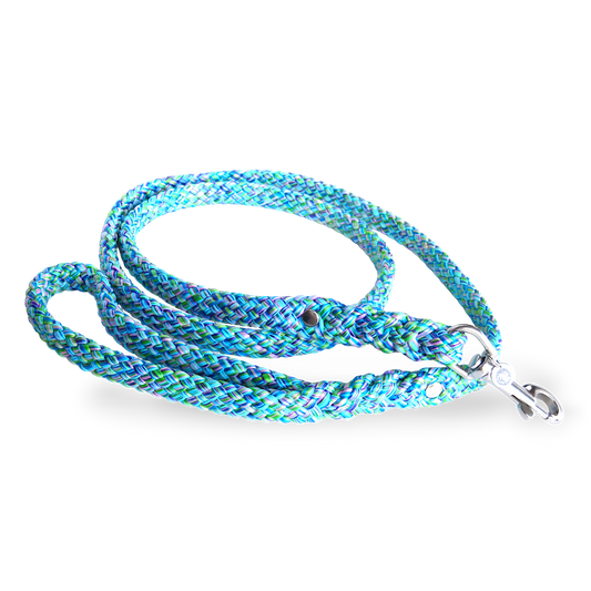 Dog leash Morning Mist | Handmade Dog Leashes | Dog leash paracord | CollarCrafts | dogleash | leash | hondenhalsband | honden leiband | paracord dog lead | Dog leash washable | paracord leash | Green purple dog leash | custom dog leash | Fancy leash  for large dogs | dog collar leash set | collarcrafts