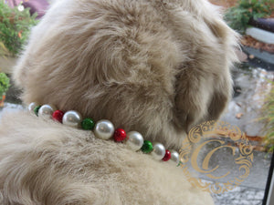 Dog collar Pearl Christmas | Dog Collars | Dog necklaces | CollarCrafts | dogcollar | collar | hondenhalsband | Handmade dog collars | Luxury dog collars | Christmas dog collars | Unbreakable dog jewelry | beaded dog collar | Collars and leashes | Acrylic pearls dog collars | alu max com dog collars | beaded collars for dogs | luxury dog collars | collarcrafts