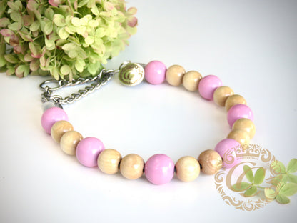 Dog collar Pink Wood Maxi | handmade dog collar | CollarCrafts | dogcollar | halsband | Unbreakable dog necklace | collar | Chic dog collar | Unbreakable Dog bead collar | Martingale dog collars | Designer dog collar | Girly dog collars | Luxury dog collars | wooden bead dog collars | alu max com dog collars | beaded collars for dogs | Pink beads dog collars and leashes