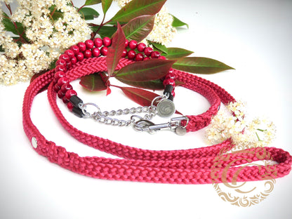 Dog collar Double Bordeaux Mini | handmade dog collar | collarcrafts | unbreakable dog necklace | halsband | beads dog collar | collars and leashes | honden halsband | Unbreakable necklace for dogs | bead dog collars | Christmas dog collar | Buckle dog collar | Martingale dog collars | wooden bead dog collars | design dog collars | beaded collars for dogs | Red beads dog collars