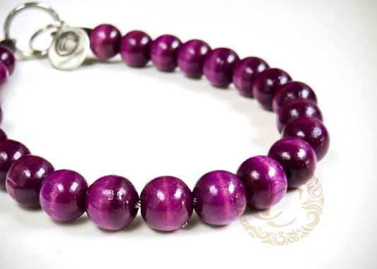 Dog collar Aubergine Mini | Dog collar | honden halsband | Beads dog collar | bead dog collars | Unbreakable dog necklace collar | Purple dog collar | Luxury dog collars and leashes | wooden bead dog collars | alu max com dog collars | Martingale collars for dogs | Purple dog collars