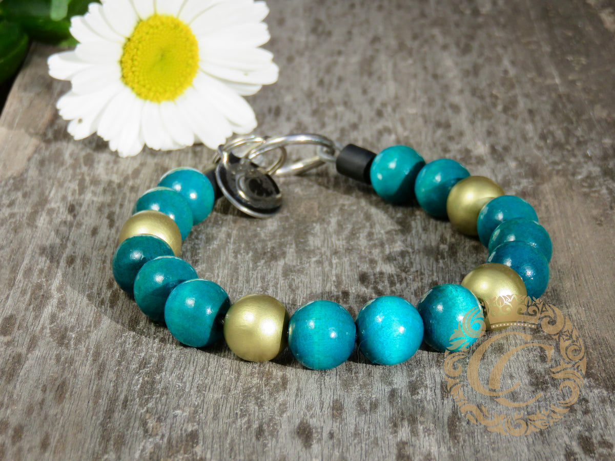 Handmade dog collar "Turquoise Gold" | Dog Collars | CollarCrafts | dogcollar | collar | hondenhalsband | bead dog collars | mood collar | beaded dog collar | beaded dog collars | wooden bead dog collars | alu max com dog collars | beaded collars for dogs | rainbow dog collars | collarcrafts