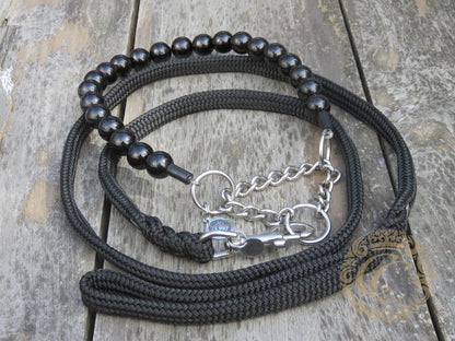 Handmade dog collar Black Maxi | Dog Collars | CollarCrafts | dog collar | Honden halsband | Design dog collars | Luxury dog collars | Black beads dog collar | Unbreakable necklace for dogs | wooden bead dog collars | alu max com dog collars and leashes custom made | Martingale collars for dogs | Black pearls dog collar