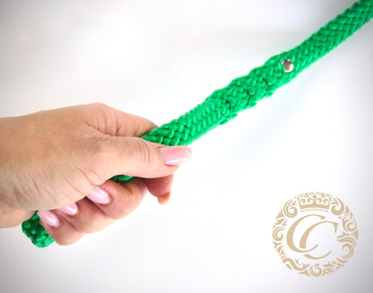 Dog leash Green | Handmade Dog Leashes | Dog leash paracord | CollarCrafts | dogleash | leash | hondenleiband | honden leiband | paracord dog lead | Dog leash washable | paracord leash | Green dog leash | custom dog leash | Green dog leash | dog collar leash set | collarcrafts