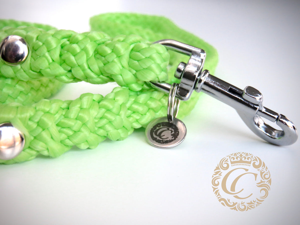 Dog leash for small & medium dogs Neon Green | collarcrafts leash | handmade dog lead | paracord leash | Dog collar "Trendy Turquoise" | design dog collar | beaded collars for dogs | Dog Collars | Cat Collars | CollarCrafts | dogcollar | collar | hondenhalsband | hondenband | Kattenhalsband | bead dog collars | cat mood collar | beaded dog collar | beaded dog collars | wooden bead dog collars | alu max com dog collars | beaded collars for dogs | rainbow dog collars | collarcrafts