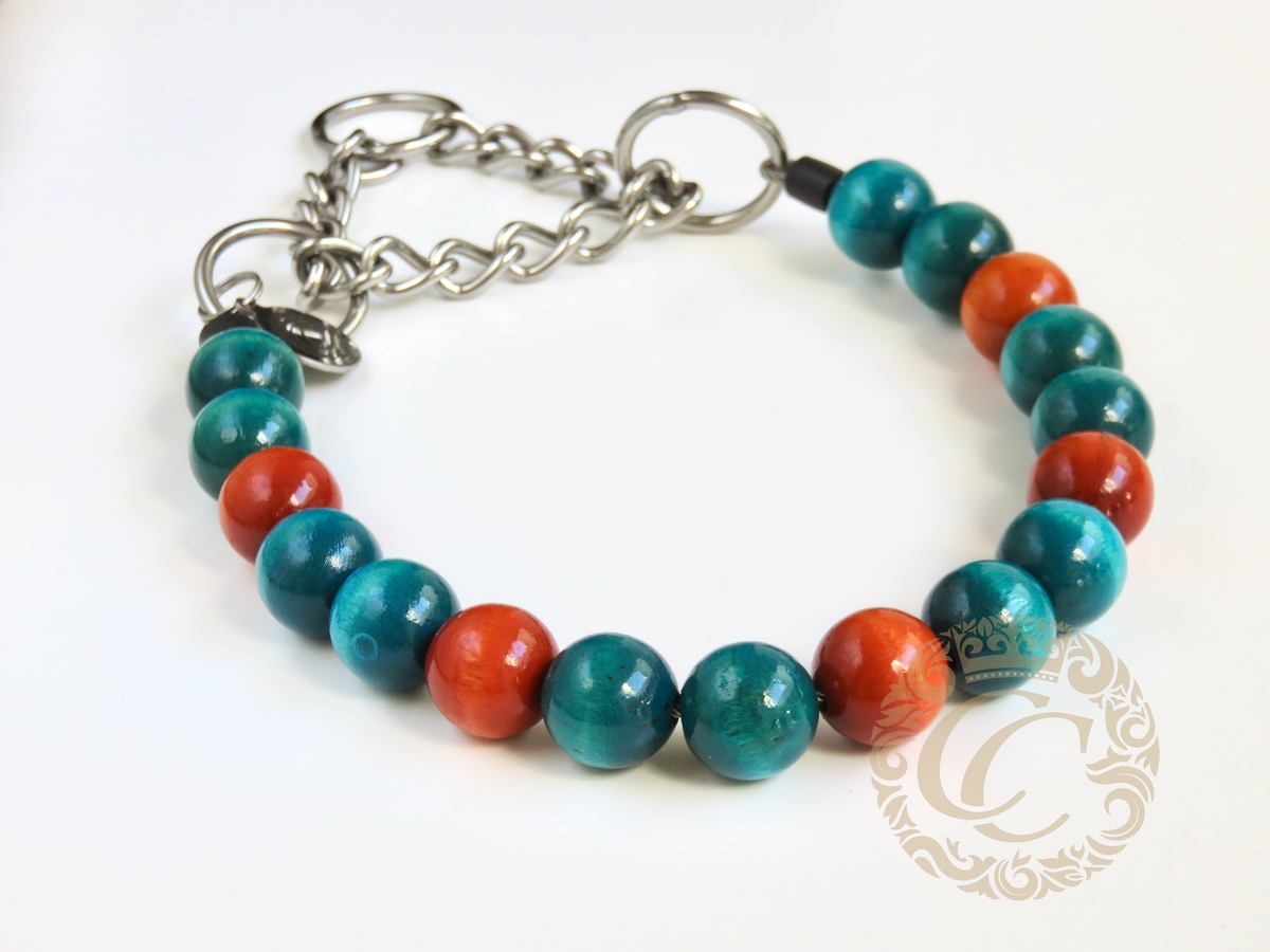 Dog collar Turquoise Orange Maxi | dog collars and leashes | CollarCrafts | dogcollar | handmade dog collar | hondenhalsband | turquoise orange collar | bead dog collars | design dog collar | luxury dog collars | martingale dog collars | wooden bead dog collars | alu max com dog collars | beaded collars for dogs | turquoise dog collars