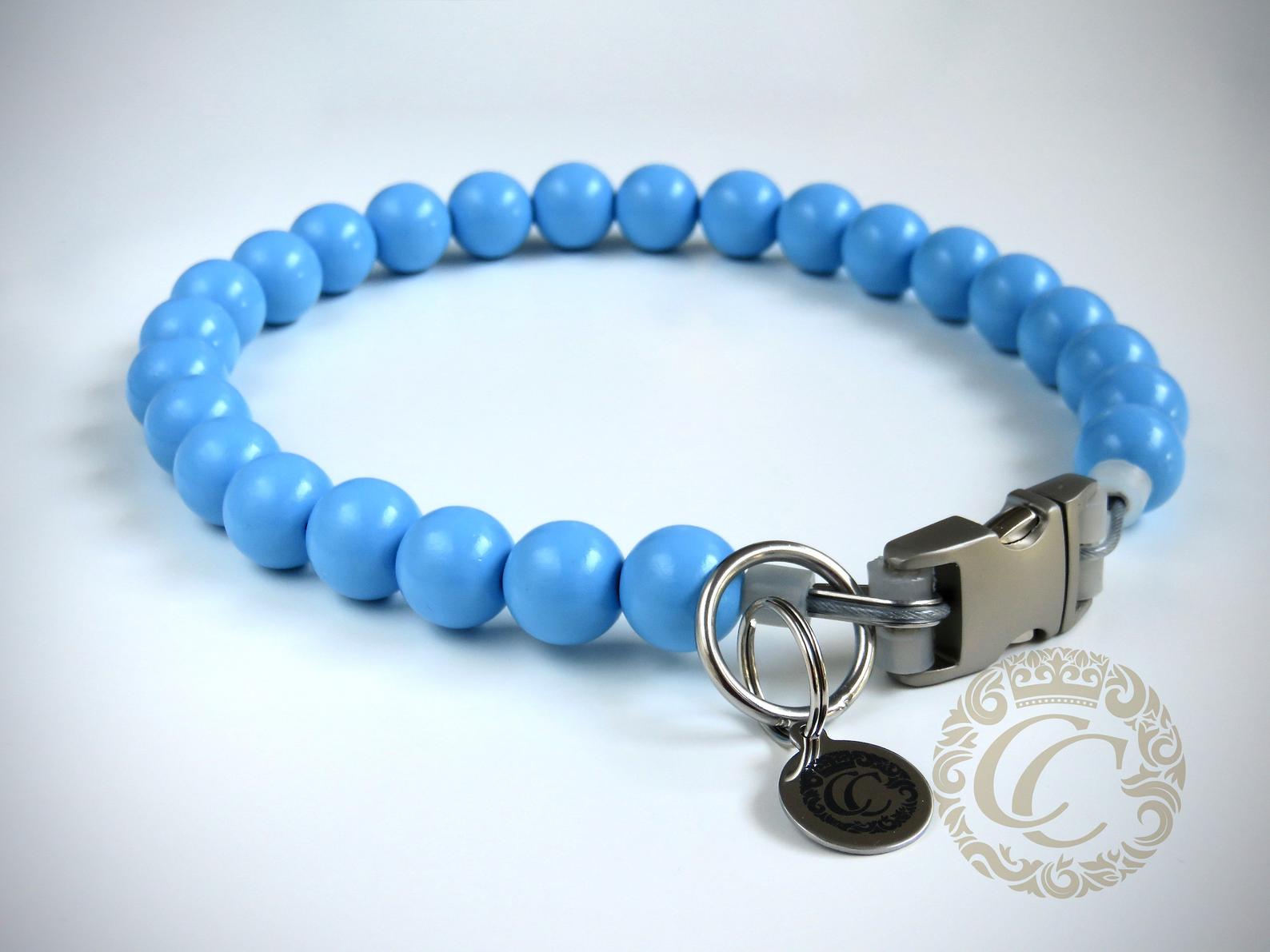 Handmade dog collar Baby Blue Maxi | Dog Collars | Stylish Dog Collars | CollarCrafts | dogcollar | collar | hondenhalsband | Dog collars and leashes | bead dog collars | Blue beads dog collar | Luxury dog collars | Unbreakable dog necklaces | wooden bead dog collars | alu max com dog collars | beaded collars for dogs | Blue beads dog collars