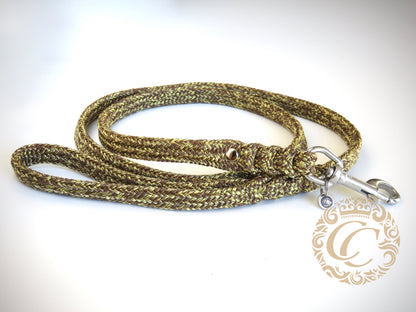 Handmade dog leash Rusty Gold | Dog Leashes | Dog Collars | Cat Collars | CollarCrafts |  dogleash | paracord lead | hondenhalsband | hondenleiband | dog lead | colden color leash for dog | beaded dog collar leash set | custom made dog lead | dog lead | paracord leash | paracord leashes for dogs | paracord dog leashes | collarcrafts