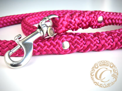 Handmade dog leash Dark Fuchsia | Dog Leashes | Dog Collars | Design dog leashes and collars | CollarCrafts | dogleash | leash | hondenhalsband | handmade leashes | durable dog leashes | dog collar leash set | honden leiband | leiband | beaded dog collars | custom made dog leashes | dog leads | leashes for dogs | paracord dog leashes | collarcrafts