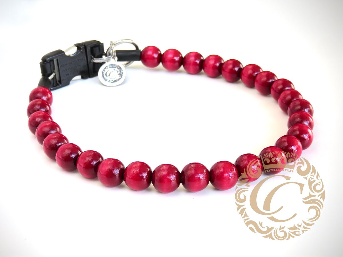Dog collar Bordeaux | Red beads dog collar | Luxury dog Collars | CollarCrafts | Hondenhalsband | dogcollar | collar | honden halsband | halsband | bead dog collars | Chic dog collar | Martingale dog collar | Buckle dog collars | wooden bead dog collars | alu max com dog collars | Chic dog collars | Wine red dog collars
