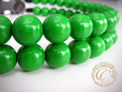 Dog collar Double Lucky Green | St Patrick's Dog Collars | Green dog Collars | CollarCrafts | dogcollar | collar | honden halsband | Buckle dog collar Christmas | bead dog collars | Holiday mood collar | beaded dog collar | beaded dog collars | wooden bead dog collars | alu max com dog collars | beaded collars for dogs | St Patrick's Day dog collars