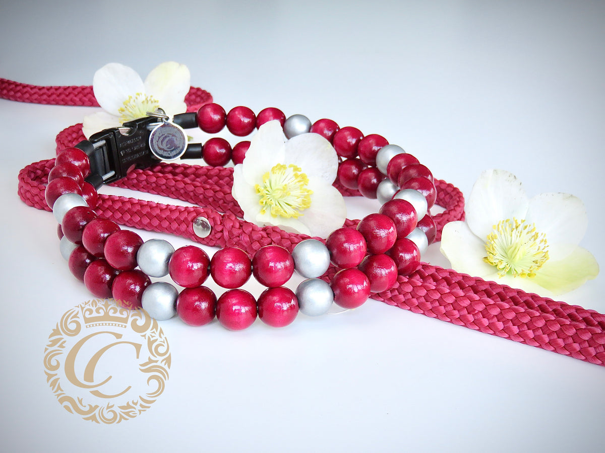 Dog collar Red Silver Maxi | Luxury Dog Collars | Silver Red dog Collars | CollarCrafts | dogcollar | collar | honden halsband | Buckle dog collar | bead dog collars | Wine red dog collar | Silver Red dog collar | beaded dog collars | Unbreakable dog necklace collars | alu max com dog collars | beaded collars for dogs | Valentine dog collars
