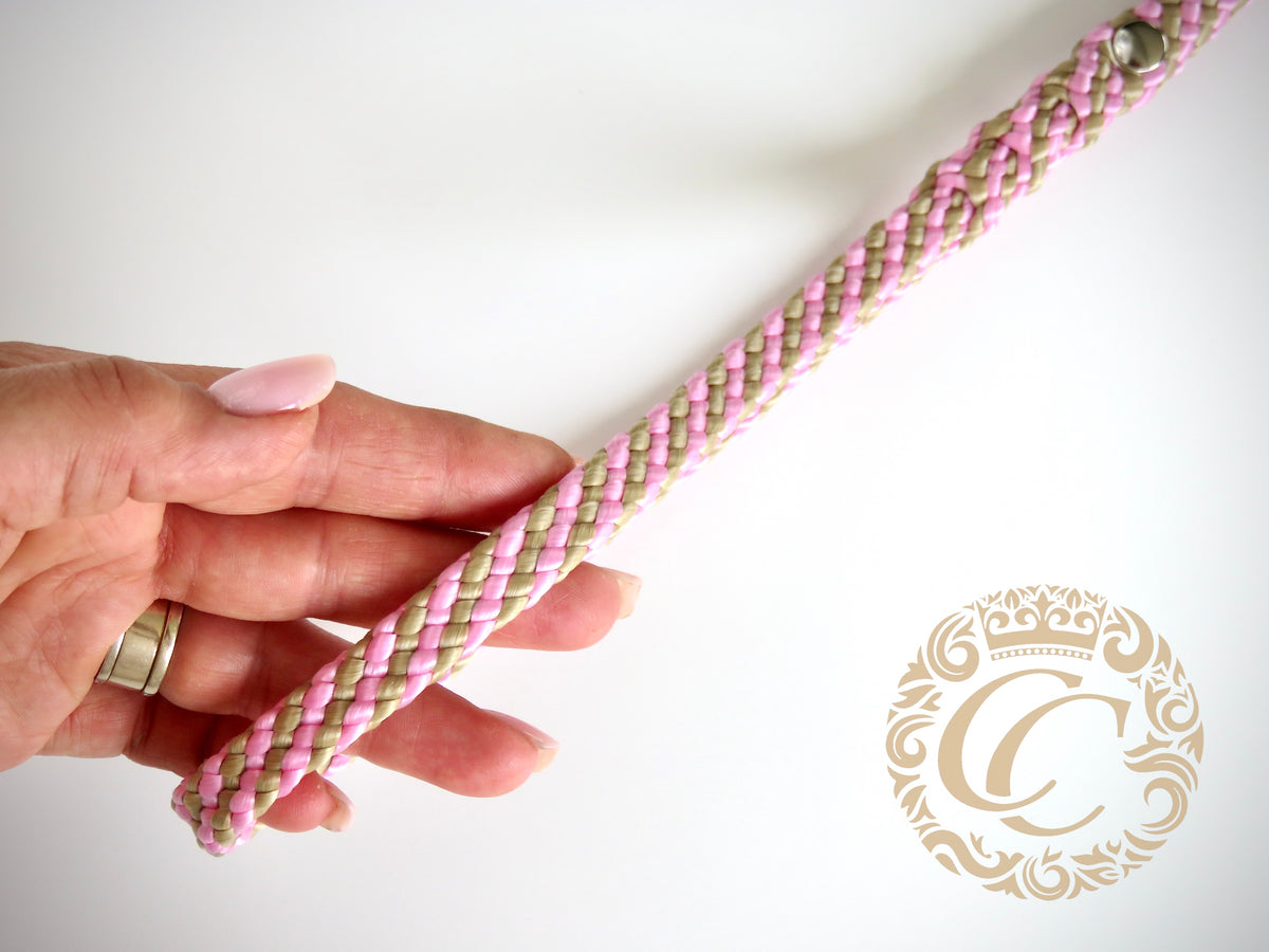 Dog leash for small & medium dogs Soft Pink | Paracord leashes | mini dog leash | CollarCrafts | Dog leash paracord | washable leashes | leibanden | honden leibanden | Collars and leashes | CollarCrafts | pink dog leash | dog lead | hondenleiband | honden leibandband | small leashes | ppm leashes | custom made leashes | cat leash | thin leashes