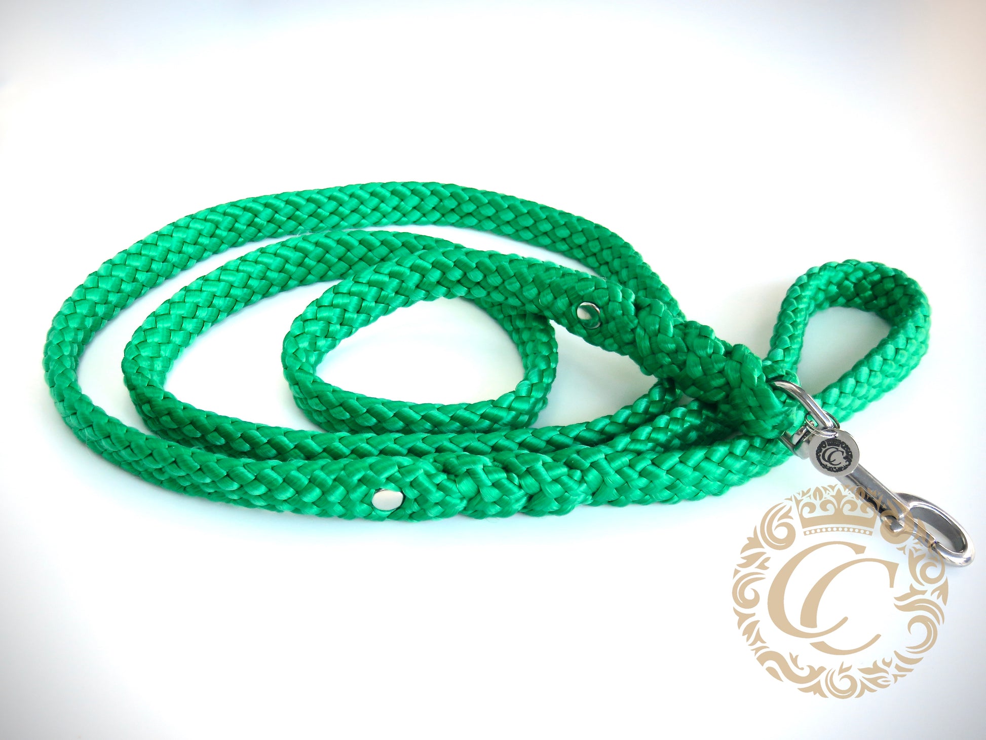 Dog leash Green | Handmade Dog Leashes | Dog leash paracord | CollarCrafts | dogleash | leash | hondenleiband | honden leiband | paracord dog lead | Dog leash washable | paracord leash | Green dog leash | custom dog leash | Green dog leash | dog collar leash set | collarcrafts
