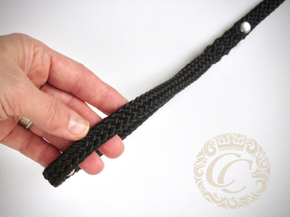 Dog leash for small & medium dogs Black Mini | collarcrafts leash handmade | dogleash | leash paracord | hondenleiband | leiband | dag leash small tog | cat leash | mini dog leash