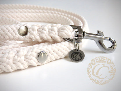 Dog leash for small & medium dogs Milky White | Dog leash Ivory | White Dog leash |Wedding dog Collars and leashes | CollarCrafts | doglead | paracord leashes | hondenleiband | Collar leash set | ivory leash small dog | handmade dog leashes | washable dog leash | handmade dog collar | small dog leash | wooden bead dog collars | collarcrafts