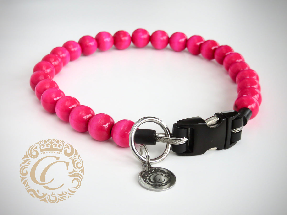 Dog collar Fuchsia Mini | handmade dog collar | collarcrafts | dogcollar | halsband | dogcollar | collar | hondenhalsband | Handmade dog collars | Luxury collar | beaded unbreakable dog collar | dog jewelry collars | Buckle dog collars | alu max com dog collars | beaded collars for dogs | Fuchsia dog collars | collarcrafts