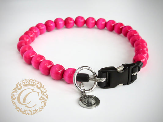 Dog collar Fuchsia Mini | handmade dog collar | collarcrafts | dogcollar | halsband | dogcollar | collar | hondenhalsband | Handmade dog collars | Luxury collar | beaded unbreakable dog collar | dog jewelry collars | Buckle dog collars | alu max com dog collars | beaded collars for dogs | Fuchsia dog collars | collarcrafts