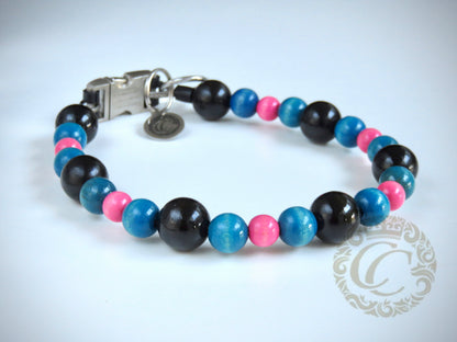 Dog collar Black Blue Pink | Dog Collars | Beads dog Collars | CollarCrafts | dogcollar | collar | hondenhalsband | handmade dog collars | buckle dog collars | Unbreakable dog necklace collar | beaded dog collar | Design dog collars | wooden bead dog collars | alu max com dog collars | unique collars for dogs | Luxury dog collars