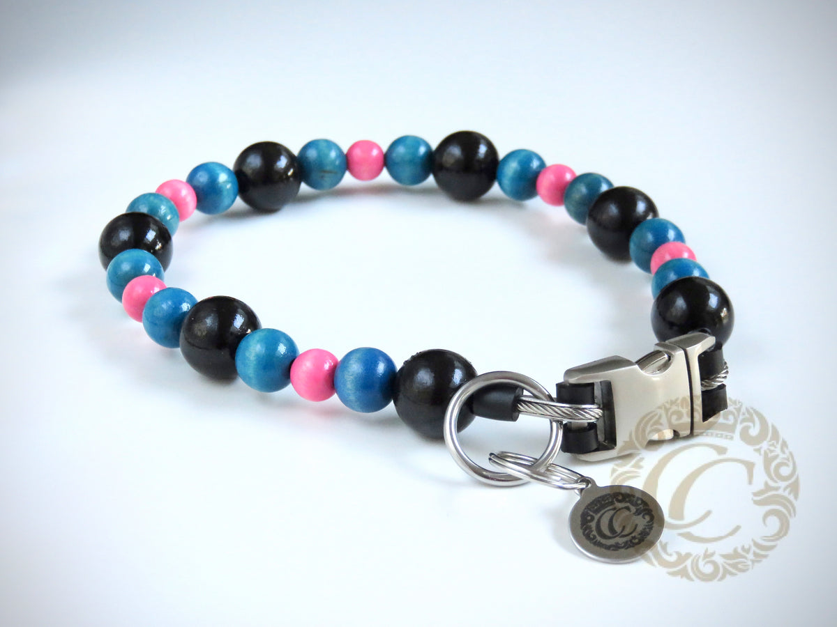 Dog collar Black Blue Pink | Dog Collars | Beads dog Collars | CollarCrafts | dogcollar | collar | hondenhalsband | handmade dog collars | buckle dog collars | Unbreakable dog necklace collar | beaded dog collar | Design dog collars | wooden bead dog collars | alu max com dog collars | unique collars for dogs | Luxury dog collars
