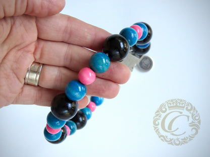 Dog collar Black Blue Pink | Dog Collars | Beads dog Collars | CollarCrafts | dogcollar | collar | hondenhalsband | handmade dog collars | buckle dog collars | Unbreakable dog necklace collar | beaded dog collar | Design dog collars | wooden bead dog collars | alu max com dog collars | unique collars for dogs | Luxury dog collars