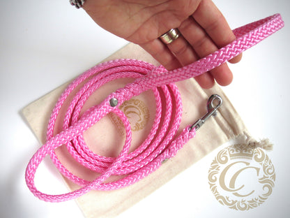 Handmade dog leashes CollarCrafts / paracord dog leash | Dog collar "Trendy Turquoise" | design dog collar | beaded collars for dogs | Dog Collars | Cat Collars | CollarCrafts | dogcollar | collar | hondenhalsband | hondenband | Kattenhalsband | bead dog collars | cat mood collar | beaded dog collar | beaded dog collars | wooden bead dog collars | alu max com dog collars | beaded collars for dogs | rainbow dog collars | collarcrafts