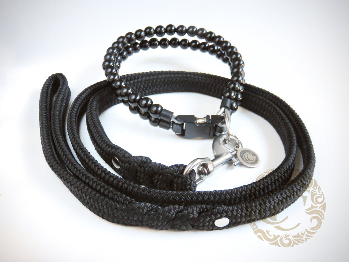 Handmade dog leashes Collarcrafts / paracord dog leashes | dogcollar | collar | hondenhalsband | hondenband | Kattenhalsband | bead dog collars | cat mood collar | beaded dog collar | beaded dog collars | wooden bead dog collars | alu max com dog collars | beaded collars for dogs | rainbow dog collars | collarcrafts