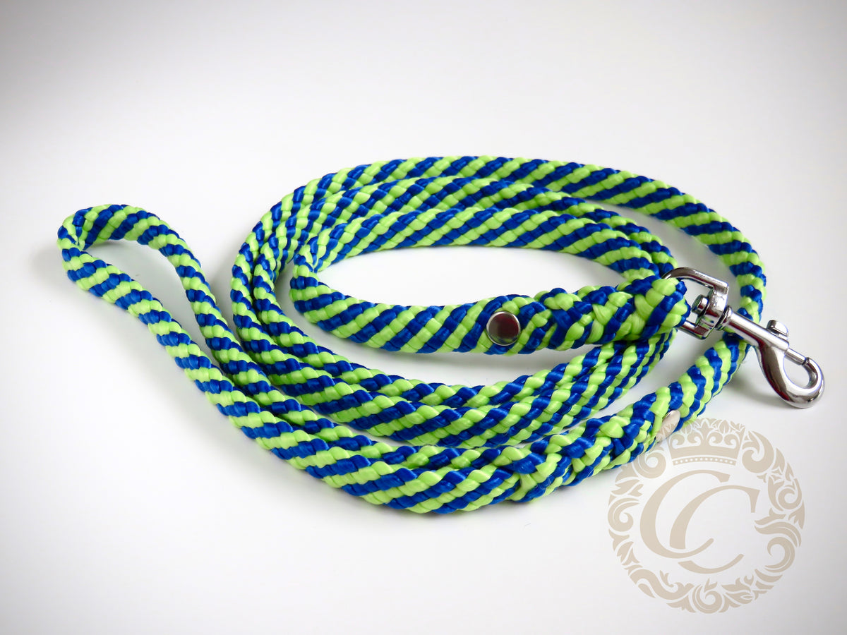Dog leash for small & medium dogs Blue & Green | Dog Collars | Cat Collars | CollarCrafts | dogcollar | collar | hondenhalsband | hondenband | Kattenhalsband | bead dog collars | cat mood collar | beaded dog collar | beaded dog collars | wooden bead dog collars | alu max com dog collars | beaded collars for dogs | rainbow dog collars | collarcrafts