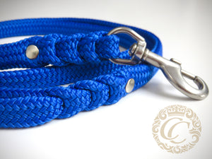 Dog leash for medium & large dogs Royal Blue | Dog Leashes | Paracord leashes | Handmade dog leash | Dog lead | Blue leash for dog | Collar leash sets for dogs | Washable leash | Honden leibanden | Leiband Paracord | CollarCrafts |