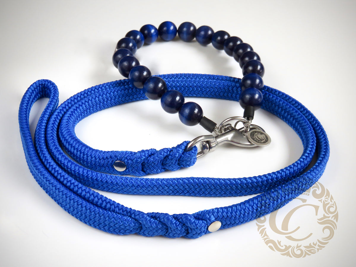 Dog leash for medium & large dogs Royal Blue | Dog Leashes | Paracord leashes | Handmade dog leash | Dog lead | Blue leash for dog | Collar leash sets for dogs | Washable leash | Honden leibanden | Leiband Paracord | CollarCrafts |