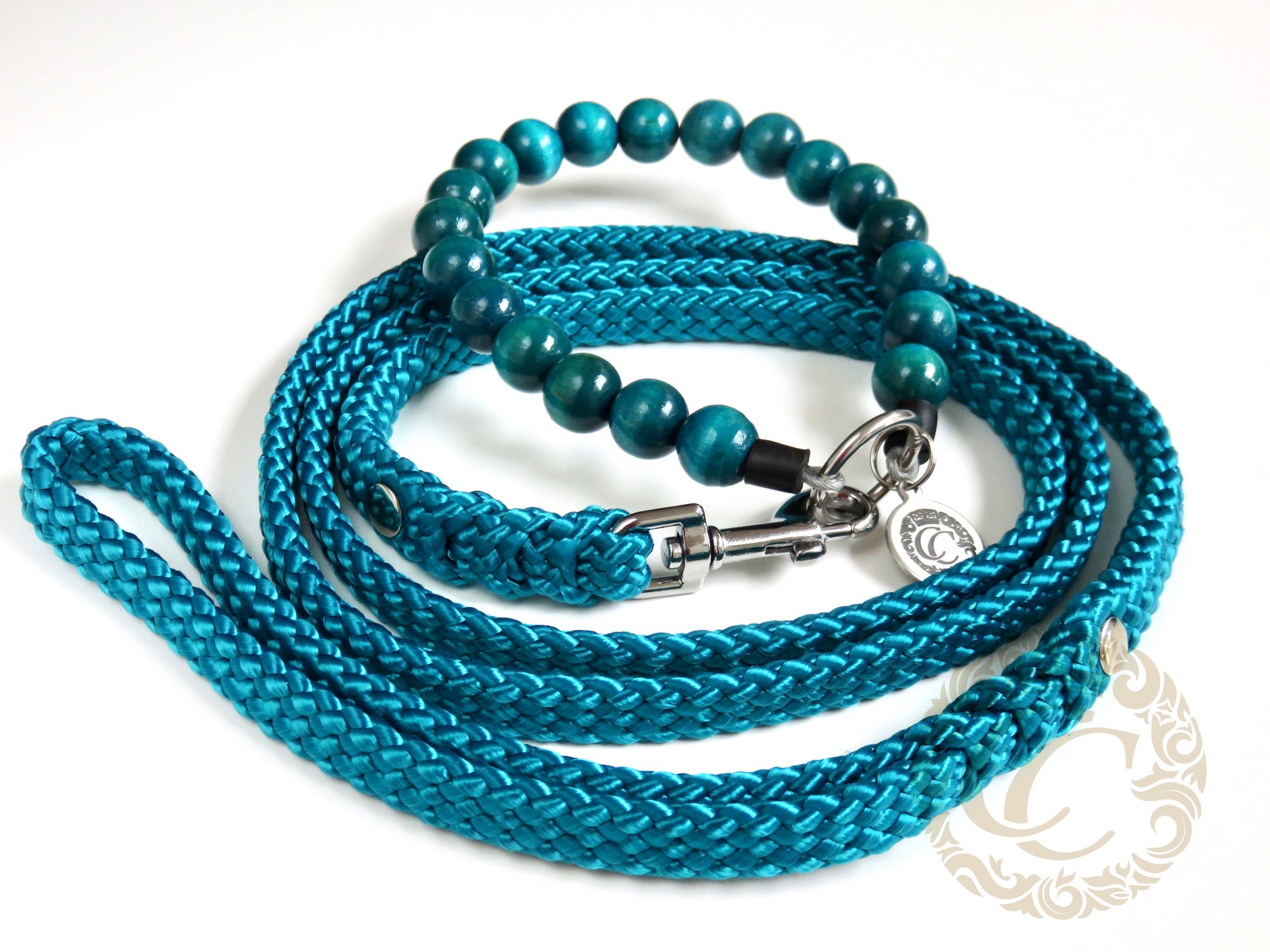 Dog collar Aqua Mini | Handmade Dog Collars | Necklaces for dogs | CollarCrafts | dogcollar | collar | honden halsband | bead dog collars | buckle dog collar | martingale dog collar | luxury dog collars | wooden bead dog collars | alu max com dog collars | beaded collars for dogs | turquoise dog collars