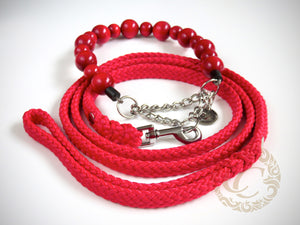 Dog collar Red Mix | Dog Collars and leashes | Custom made dog Collars | CollarCrafts | Design dog collars | leashes | dogcollar | collar | hondenhalsband | honden halsband | Red bead dog collar | Unbreakable dog necklace | Luxury dog collars | beaded dog collar | beaded dog collars | wooden bead dog collars | alu max com dog collars | beaded collars for dogs | red dog collars | collarcrafts | red dog collar on a dog Lucy