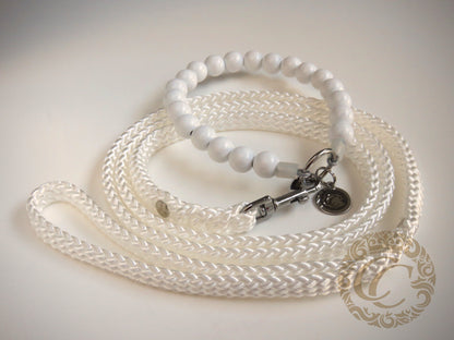 Dog collar Snow White Mini | handmade dog collars |  collarcrafts | halsbanden | dogcollar | collar | honden halsband | bead dog collars | white beads collar | luxury dog collar | beaded dog collars | wooden bead dog collars | alu max com dog collars | beaded collars for dogs | white dog collars