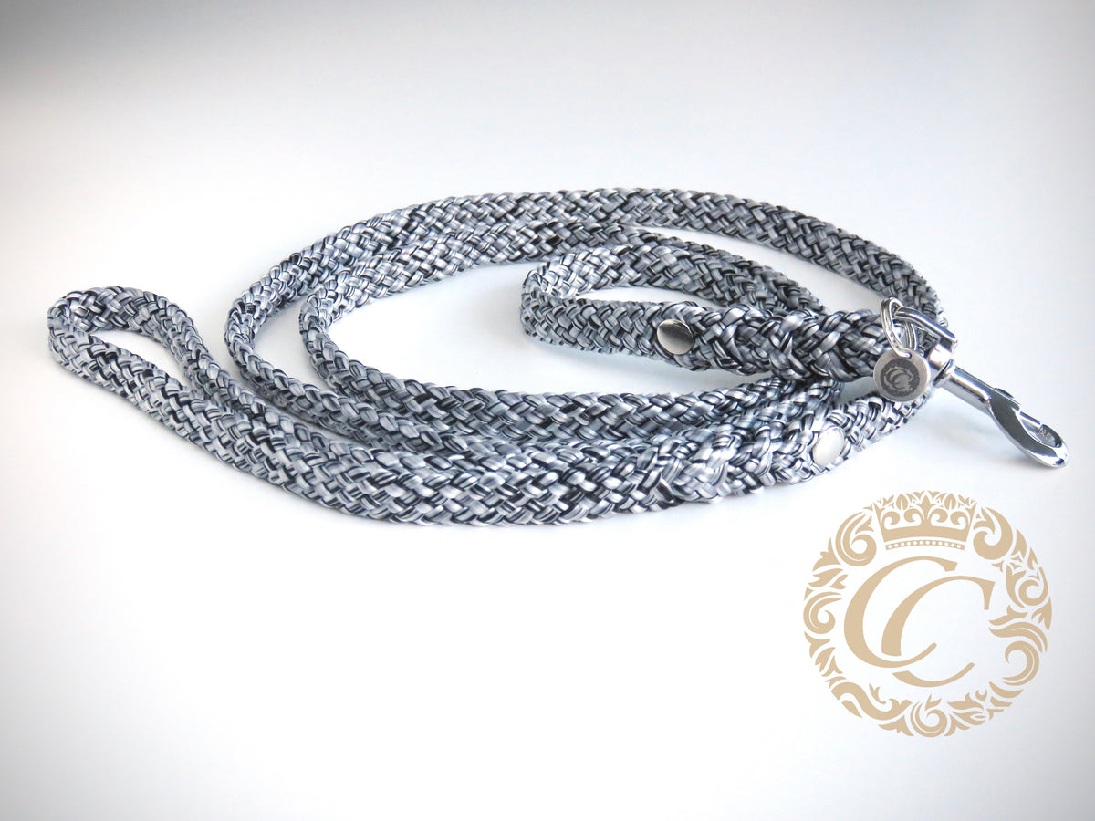 Dog leash for small & medium dogs Black Silver | collarcrafts leash handmade | dogleash | leash paracord | hondenleiband | leiband | dag leash small dog | cat leash | mini dog leash