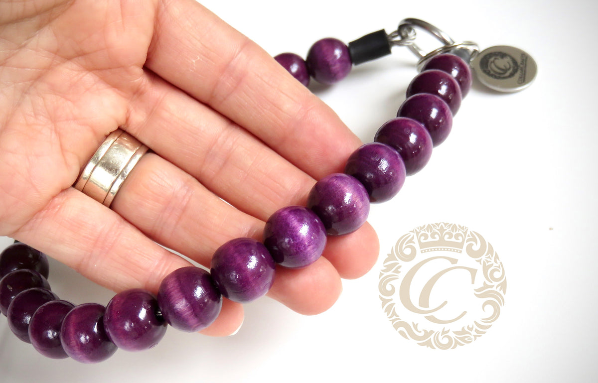 Dog collar Aubergine Mini | Dog collar | honden halsband | Beads dog collar | bead dog collars | Unbreakable dog necklace collar | Purple dog collar | Luxury dog collars and leashes | wooden bead dog collars | alu max com dog collars | Martingale collars for dogs | Purple dog collars