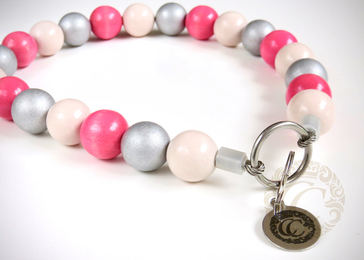 Dog collar Shiny Girl | Girly dog collar | dog collar | hondenlalsband | Pink Silver dog collar | bead dog collars | Luxury dog collars | beaded dog collar | beaded dog collars | wooden bead dog collars | alu max com dog collars | beaded collars for dogs | Pink dog collars | Martingale dog collars | Buckle dog collars | Holidays dog collars | Wedding dog collars | CollarCrafts