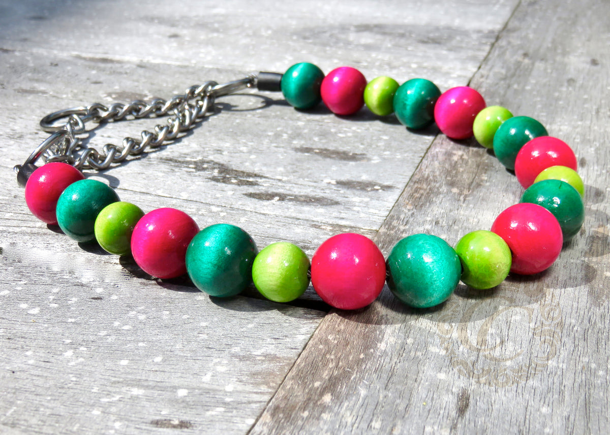 Dog collar Bright Summer | Green Fuchsia dog collar | Designer dog collars | honden halsband | CollarCrafts | collars & leashes | dogcollar | collar | Honden halsketting | Honden halsbanden | bead dog collars | Green Pink beads collar | unbreakable dog necklace collar | Martingale dog collars | wooden bead dog collars | alu max com dog collars | Handmade collars for dogs | beaded dog collars