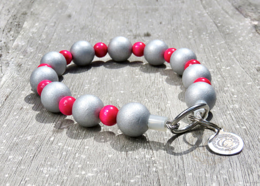Handmade dog collar Pink Silver | Dog Necklaces | Dog Collars and leashes | CollarCrafts | dogcollar | collar | Design dog collar | Beads dog collars | beaded collars for dogs | Handmade dog collar | Luxury dog collar | beaded dog collars | wooden bead dog collars | alu max com dog collars | Unbreakable necklaces for dogs | Pink Silver dog collars | Girly dog collar