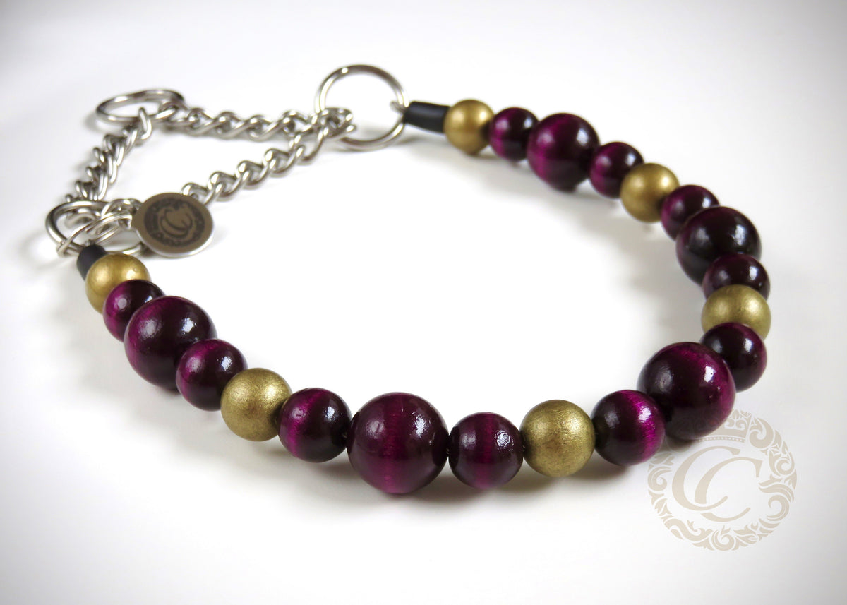 Dog collar Burgundy Queen | Dog Collars | Cat Collars | CollarCrafts | dogcollar | collar | hondenband | Kattenhalsband | bead dog collars | cat mood collar | beaded dog collar | beaded dog collars | wooden bead dog collars | alu max com dog collars | beaded collars for dogs | rainbow dog collars