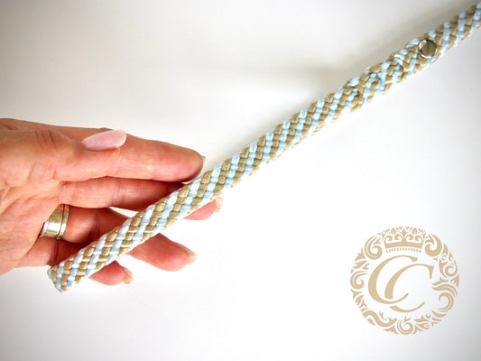 Dog leash for small & medium dogs Soft Blue | Paracord leashes | mini dog leash | CollarCrafts | Dog leash paracord | washable leashes | leibanden | honden leibanden | Collars and leashes | CollarCrafts | pink dog leash | dog lead | hondenleiband | honden leibandband | small leashes | ppm leashes | custom made leashes | cat leash | thin leashes